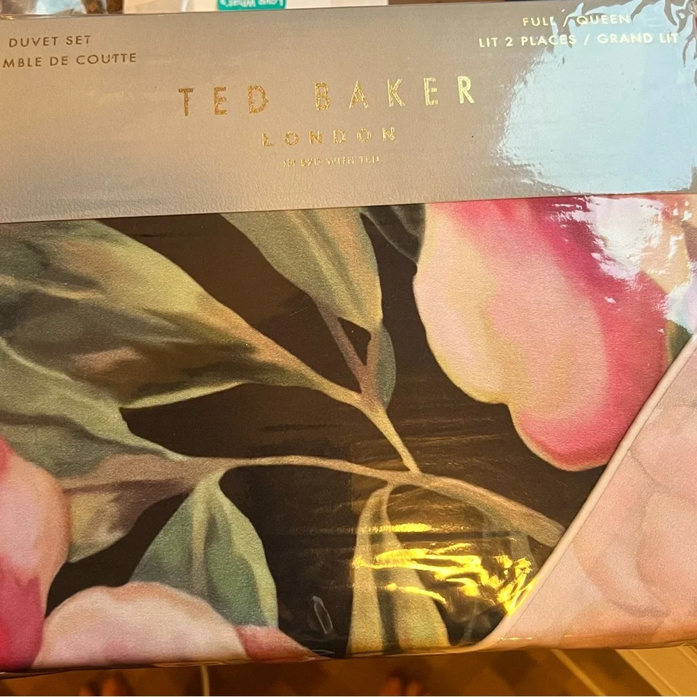 Ted Baker Pink and Green Duvet Cover Set